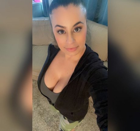Foto desnuda filtrada de OnlyFans de Cecilia