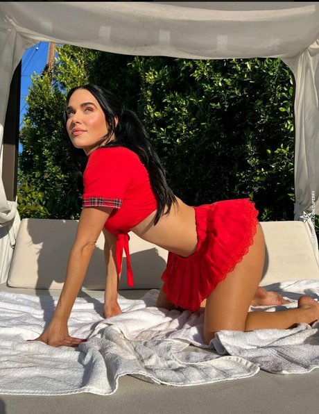 Cj Perry