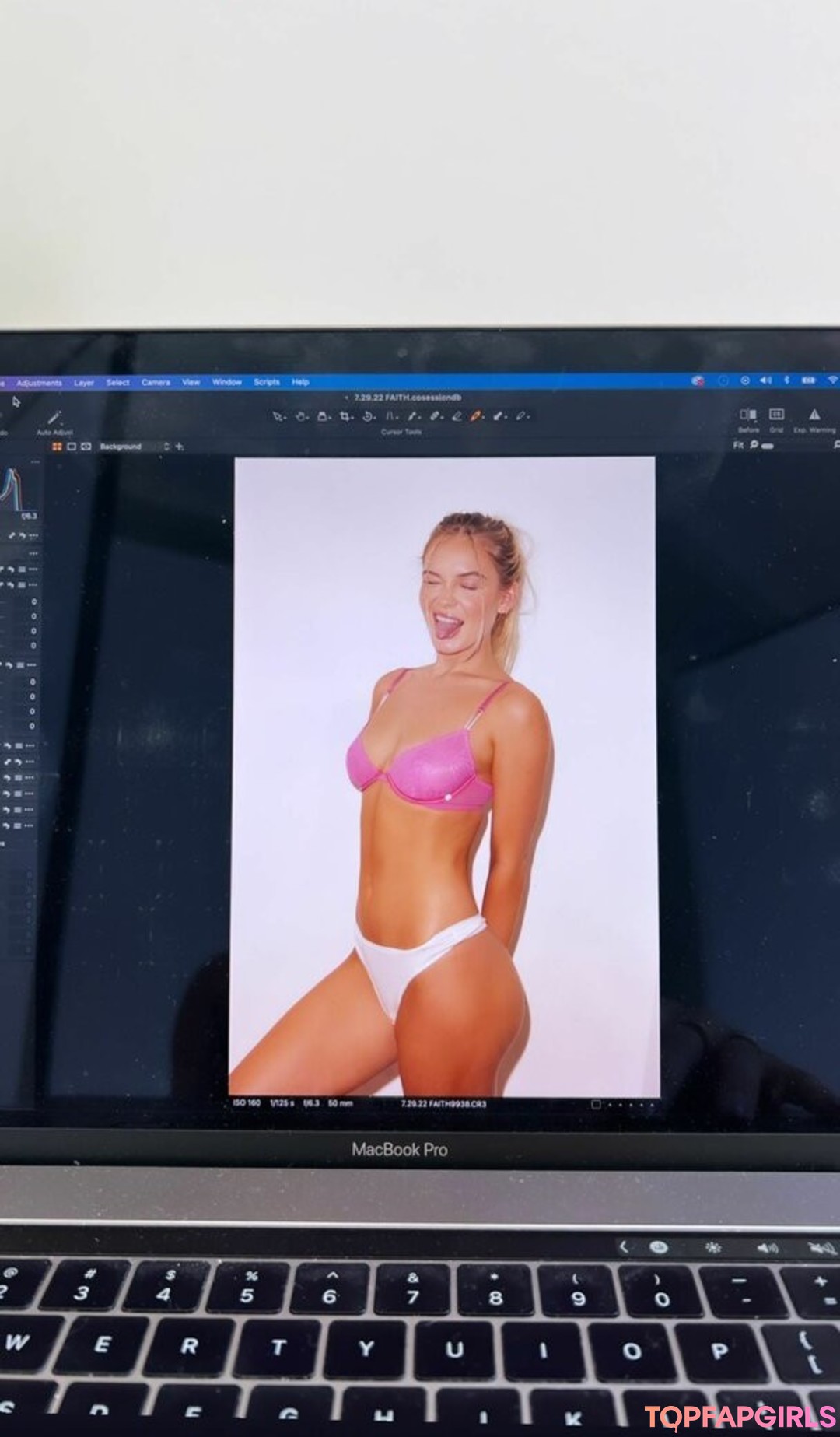 Foto desnuda filtrada de OnlyFans de Faith Schroder #16 Foto desnuda filtrada de OnlyFans de Faith Schroder #16