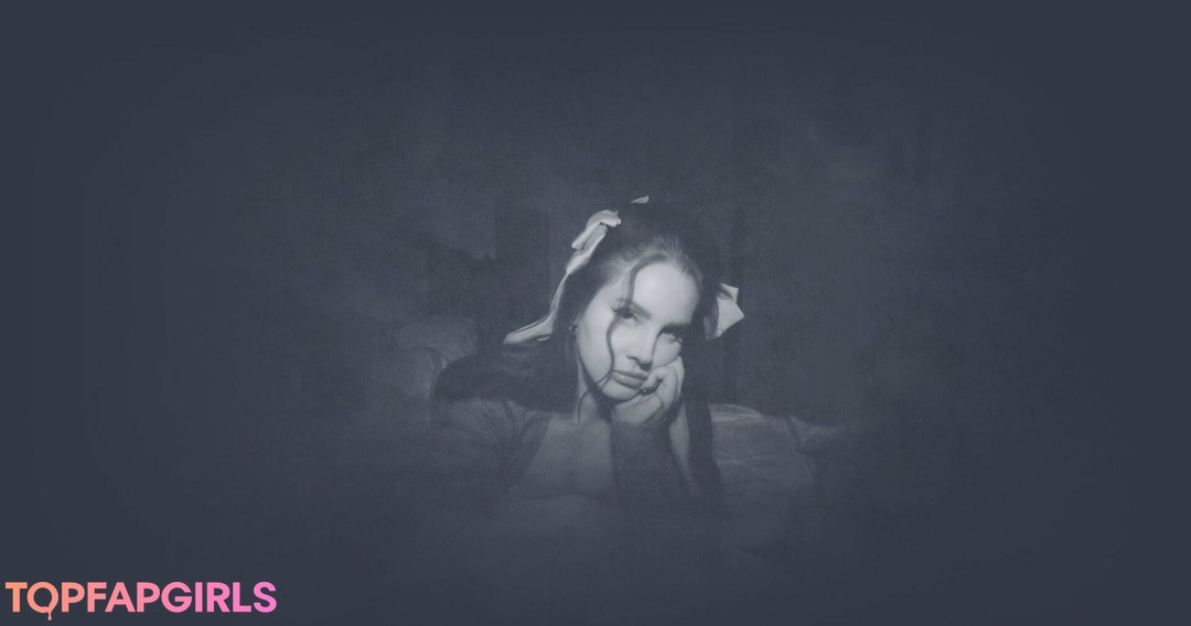 Foto desnuda filtrada de OnlyFans de Lana Del Rey #372 Foto desnuda filtrada de OnlyFans de Lana Del Rey #372