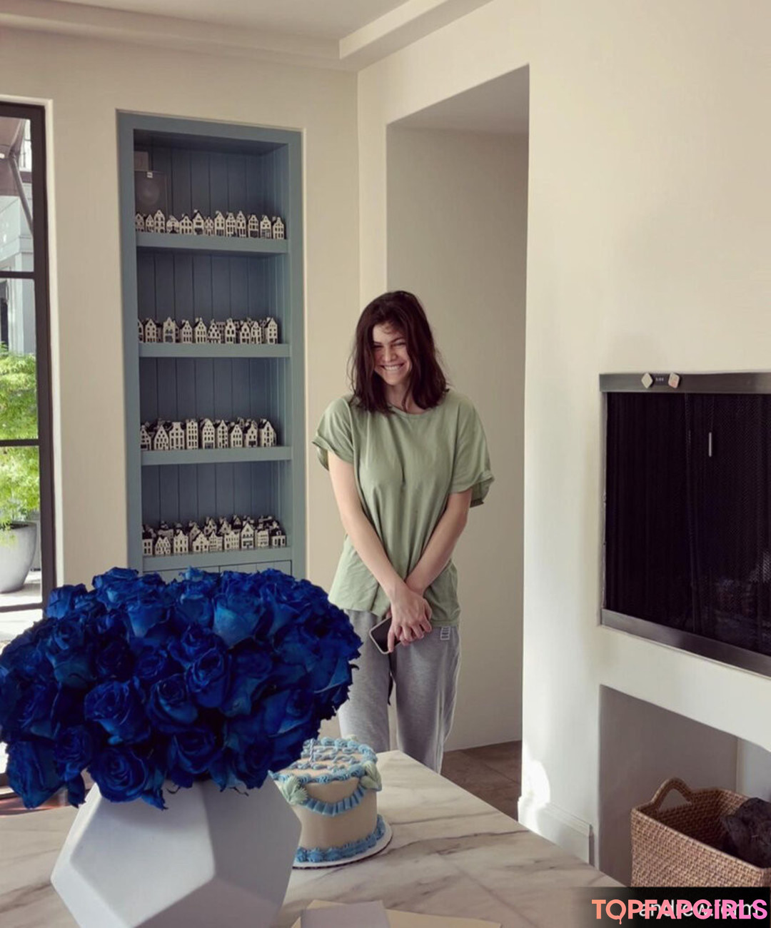 Foto desnuda filtrada de OnlyFans de Alexandra Daddario #1315 Foto desnuda filtrada de OnlyFans de Alexandra Daddario #1315