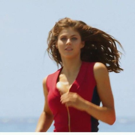 Alexandra Daddario