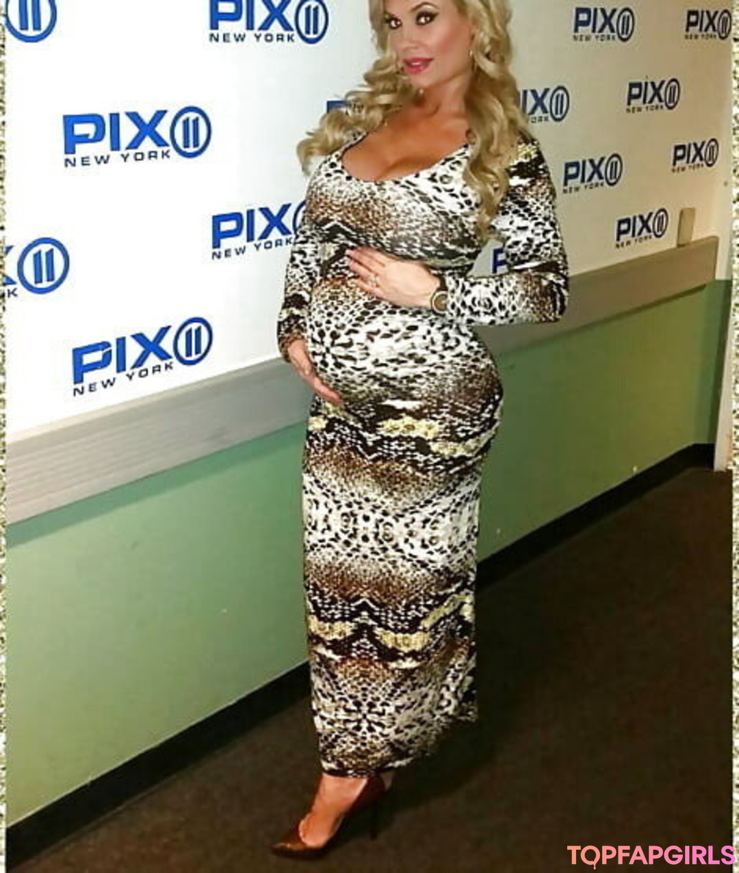 Foto desnuda filtrada de OnlyFans de Nicole Coco Austin #88 Foto desnuda filtrada de OnlyFans de Nicole Coco Austin #88