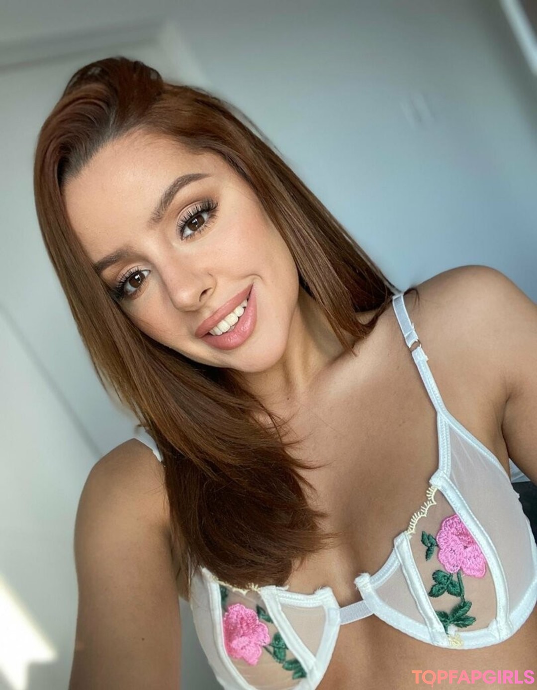 Foto desnuda filtrada de OnlyFans de Vannabardot2 #7 Foto desnuda filtrada de OnlyFans de Vannabardot2 #7