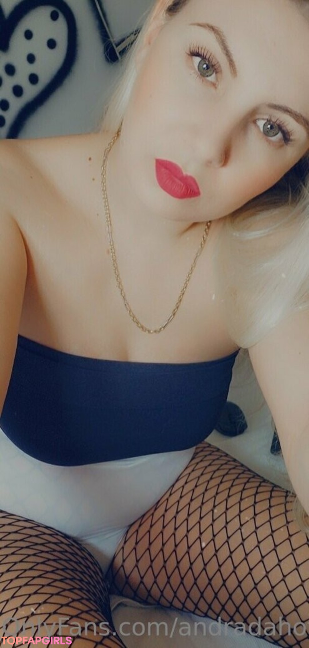 Foto desnuda filtrada de OnlyFans de Andradahot #72 Foto desnuda filtrada de OnlyFans de Andradahot #72