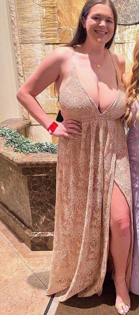 Foto desnuda filtrada de OnlyFans de Hannah F