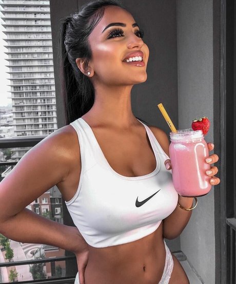 Aneeqa Farid