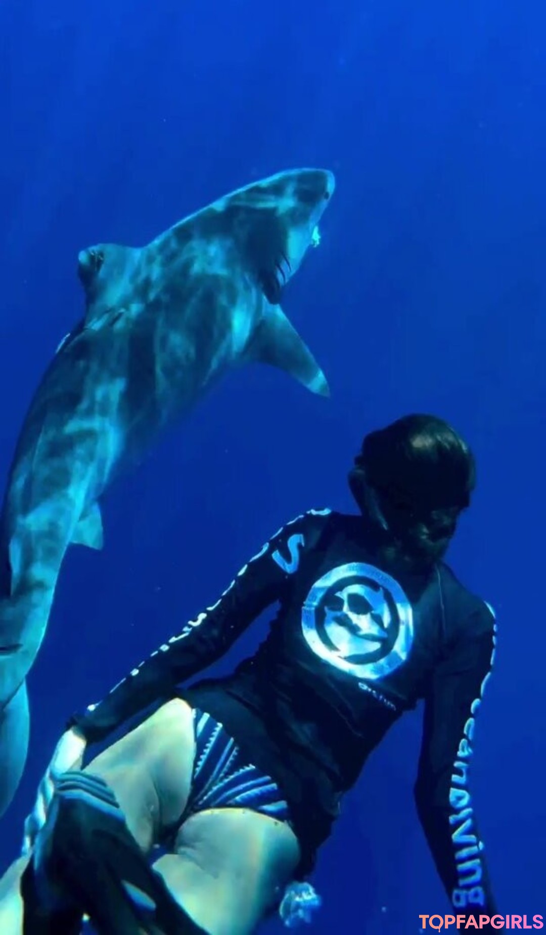 Foto desnuda filtrada de OnlyFans de Nina Dobrev #150 Foto desnuda filtrada de OnlyFans de Nina Dobrev #150