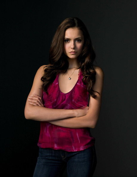 Nina Dobrev