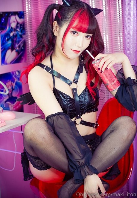 Foto desnuda filtrada de OnlyFans de Maki Itoh