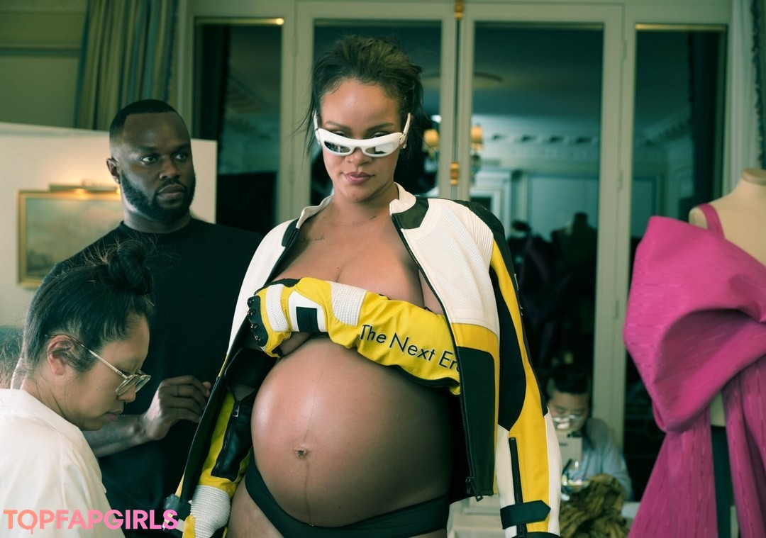 Foto desnuda filtrada de OnlyFans de Rihanna #1170