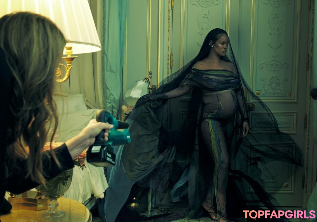 Foto desnuda filtrada de OnlyFans de Rihanna #1182