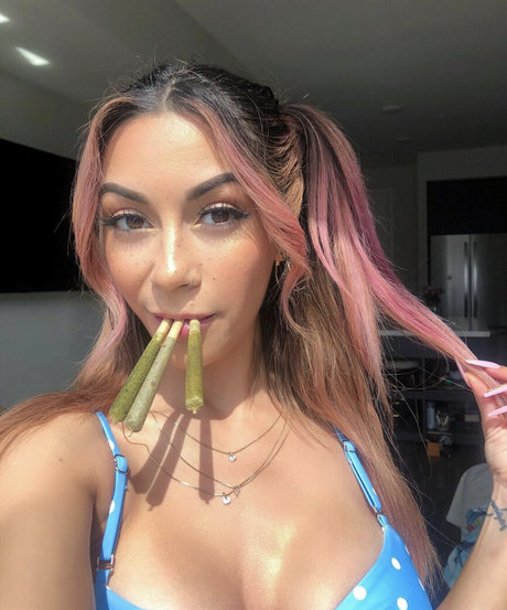 Foto desnuda filtrada de OnlyFans de Trippytreez