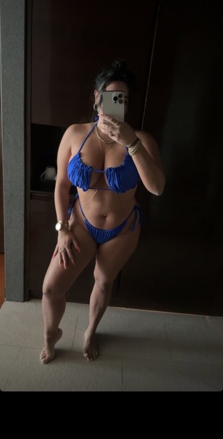 Foto desnuda filtrada de OnlyFans de Laurab974