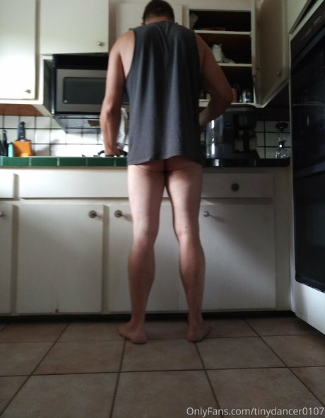 Tinydancer0107