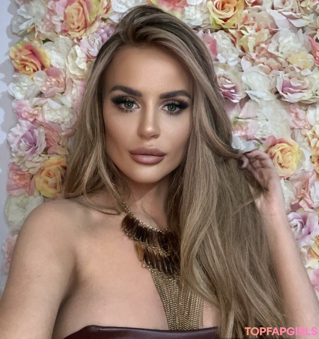 Foto desnuda filtrada de OnlyFans de Nicole Farrell #58 Foto desnuda filtrada de OnlyFans de Nicole Farrell #58