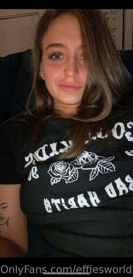 Foto desnuda filtrada de OnlyFans de Effiesworld