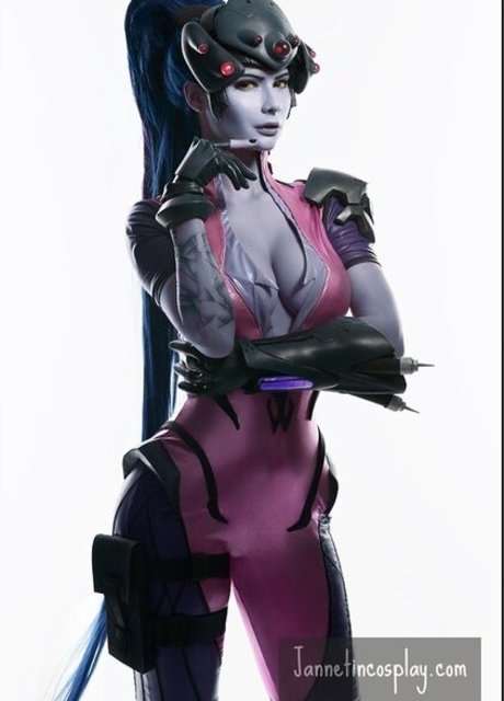 Jannet In Cosplay