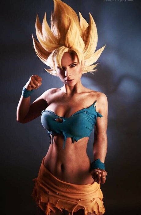 Jannet In Cosplay