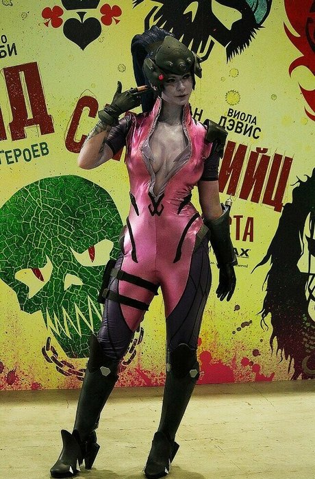 Jannet In Cosplay