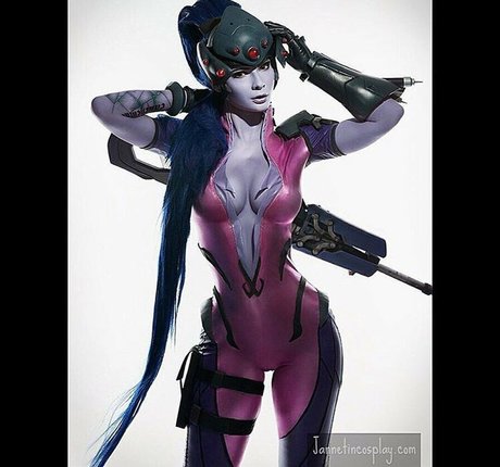 Jannet In Cosplay