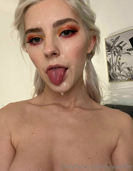Foto desnuda filtrada de OnlyFans de Eva Elfie