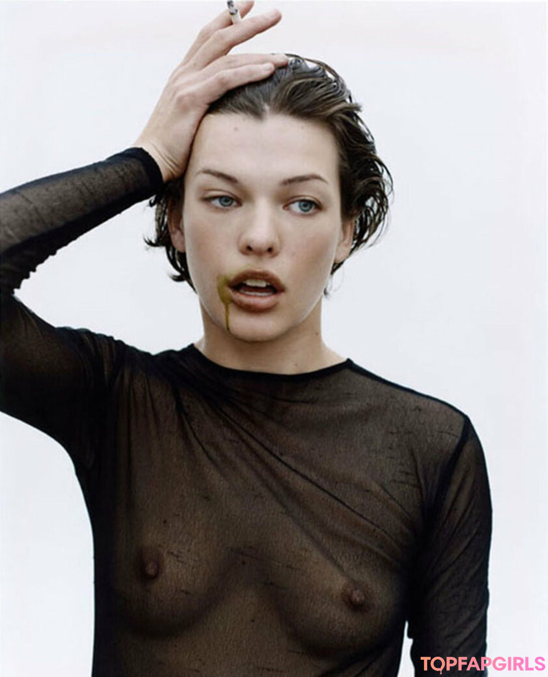 Foto desnuda filtrada de OnlyFans de Milla Jovovich #35 Foto desnuda filtrada de OnlyFans de Milla Jovovich #35