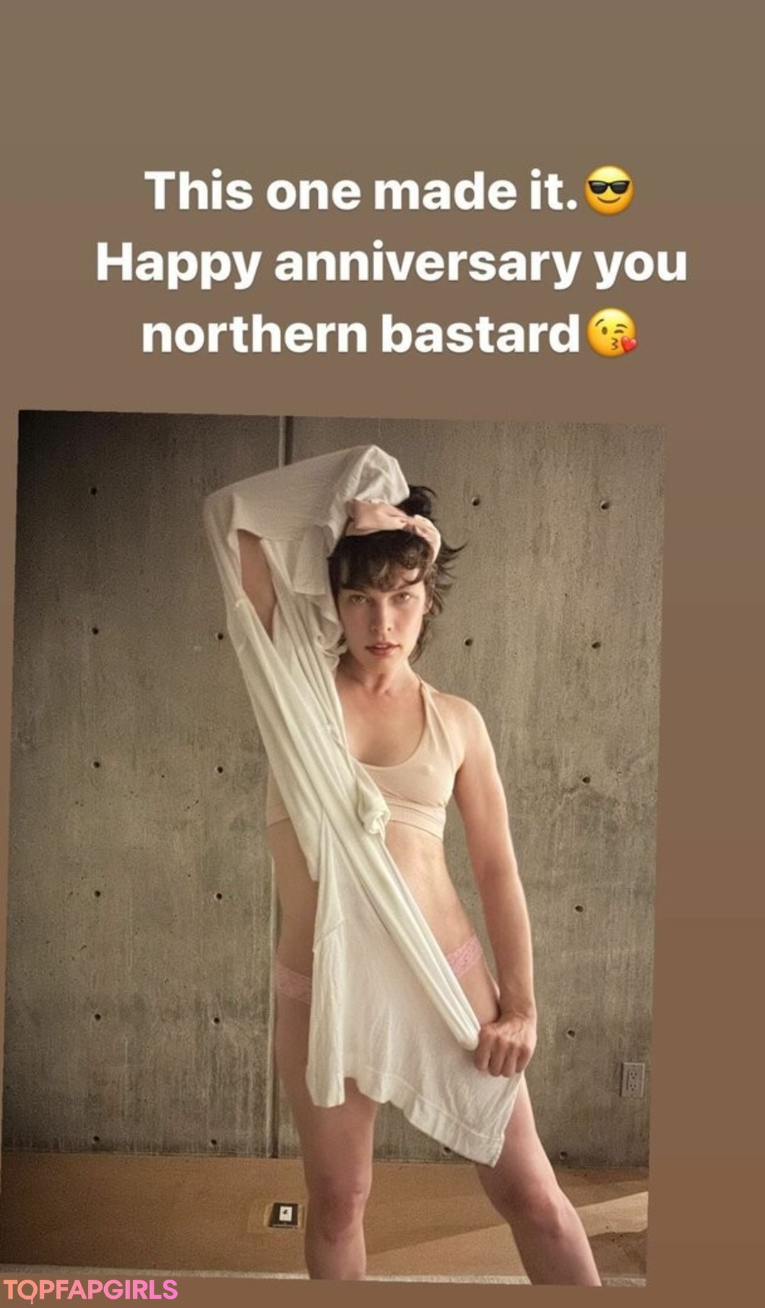 Foto desnuda filtrada de OnlyFans de Milla Jovovich #58 Foto desnuda filtrada de OnlyFans de Milla Jovovich #58