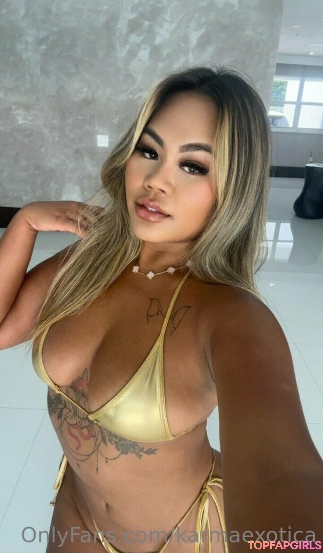 Foto desnuda filtrada de OnlyFans de Karmaexotica #142 Foto desnuda filtrada de OnlyFans de Karmaexotica #142