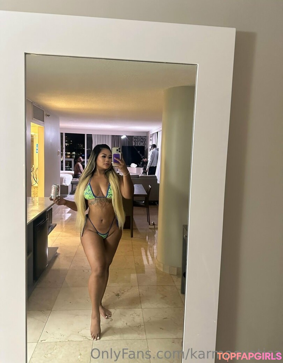 Foto desnuda filtrada de OnlyFans de Karmaexotica #157 Foto desnuda filtrada de OnlyFans de Karmaexotica #157