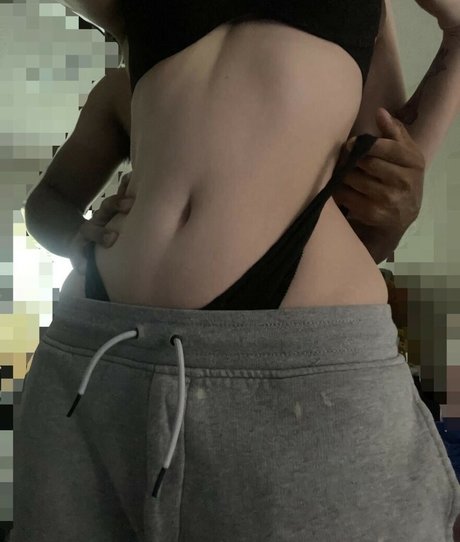 Foto desnuda filtrada de OnlyFans de Initialelon