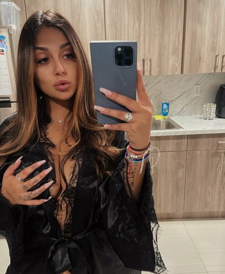 Foto desnuda filtrada de OnlyFans de Crazycatlady