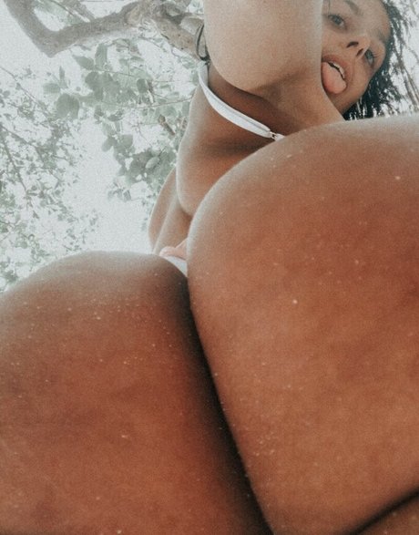 Foto desnuda filtrada de OnlyFans de Crazycatlady