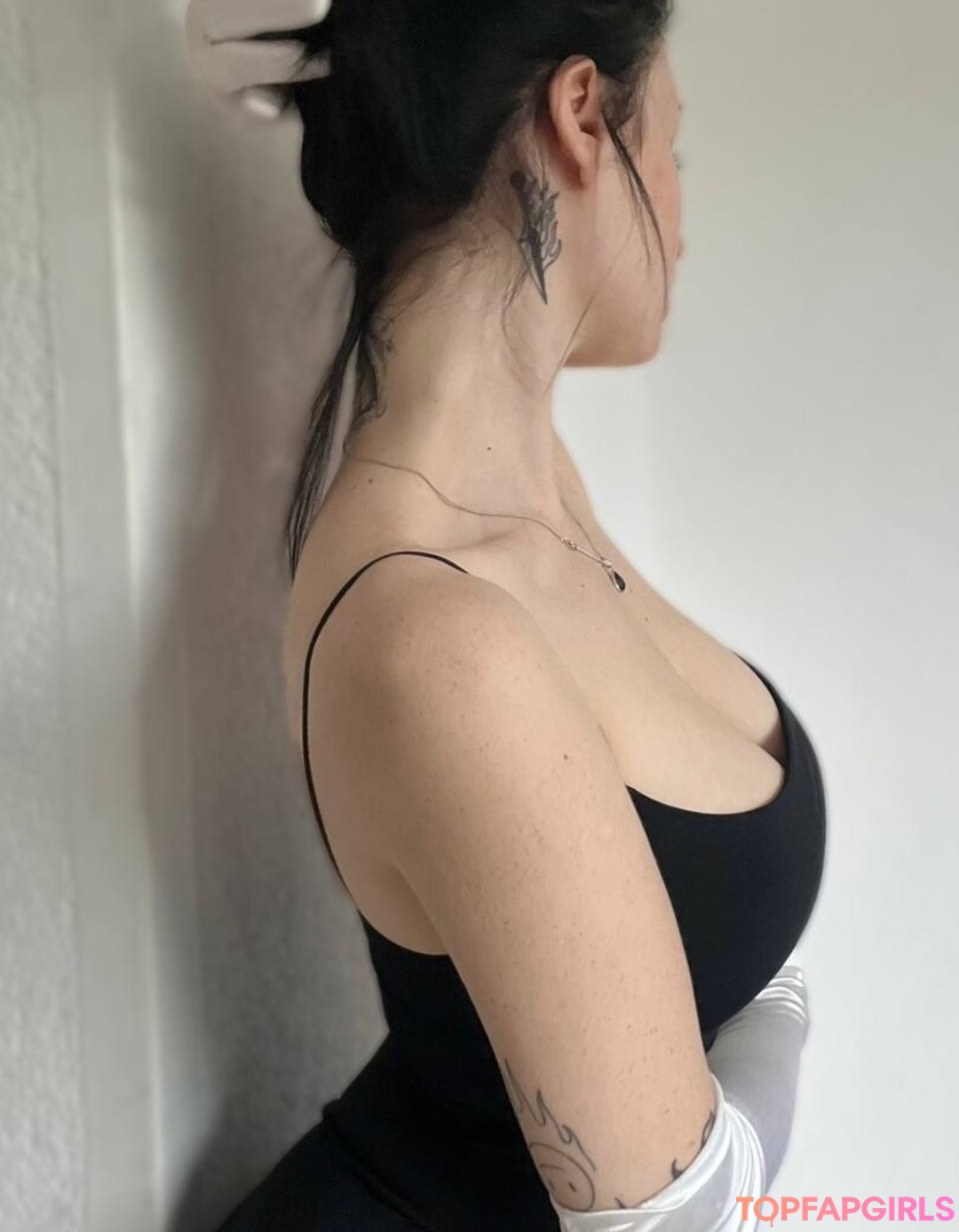 Foto desnuda filtrada de OnlyFans de Innervus #1142