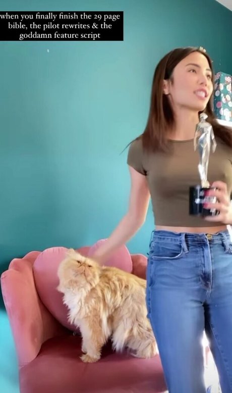 Anna Akana