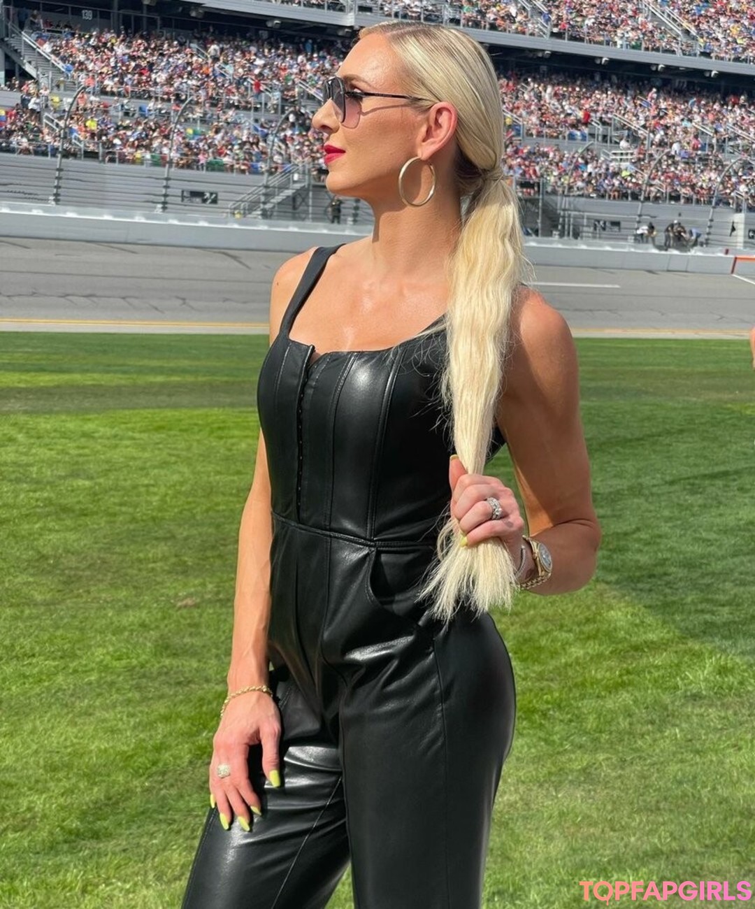 Foto desnuda filtrada de OnlyFans de Charlotte Flair #128 Foto desnuda filtrada de OnlyFans de Charlotte Flair #128