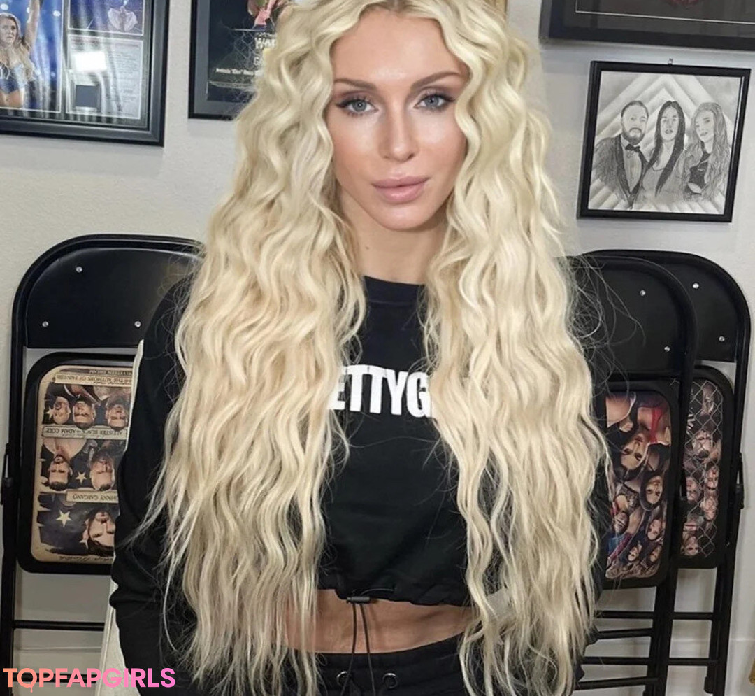 Foto desnuda filtrada de OnlyFans de Charlotte Flair #144 Foto desnuda filtrada de OnlyFans de Charlotte Flair #144