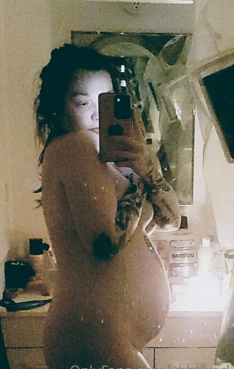 Foto desnuda filtrada de OnlyFans de Yhbbygrl