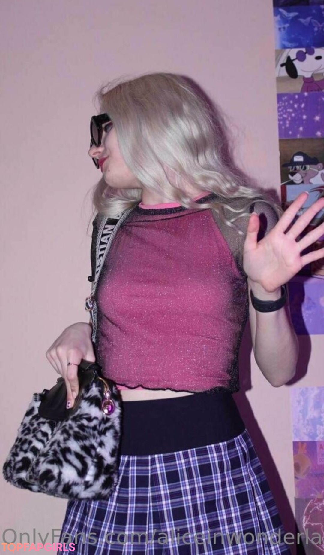 Foto desnuda filtrada de OnlyFans de Aliceinwonderlandxo #105 Foto desnuda filtrada de OnlyFans de Aliceinwonderlandxo #105