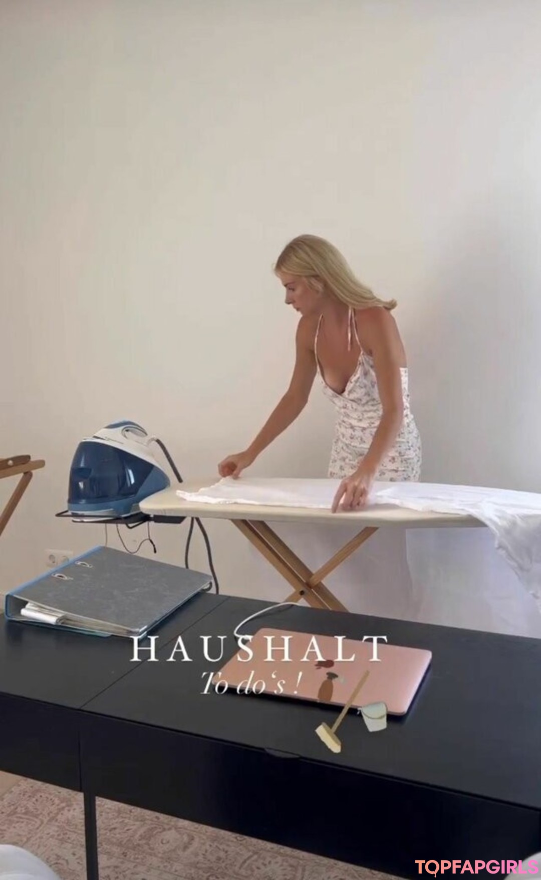 Foto desnuda filtrada de OnlyFans de Katrin Palme #230 Foto desnuda filtrada de OnlyFans de Katrin Palme #230