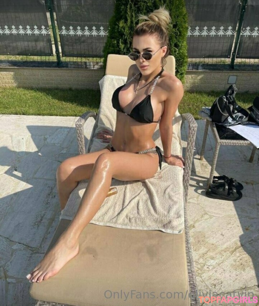 Foto desnuda filtrada de OnlyFans de Oliviacatvip #55 Foto desnuda filtrada de OnlyFans de Oliviacatvip #55