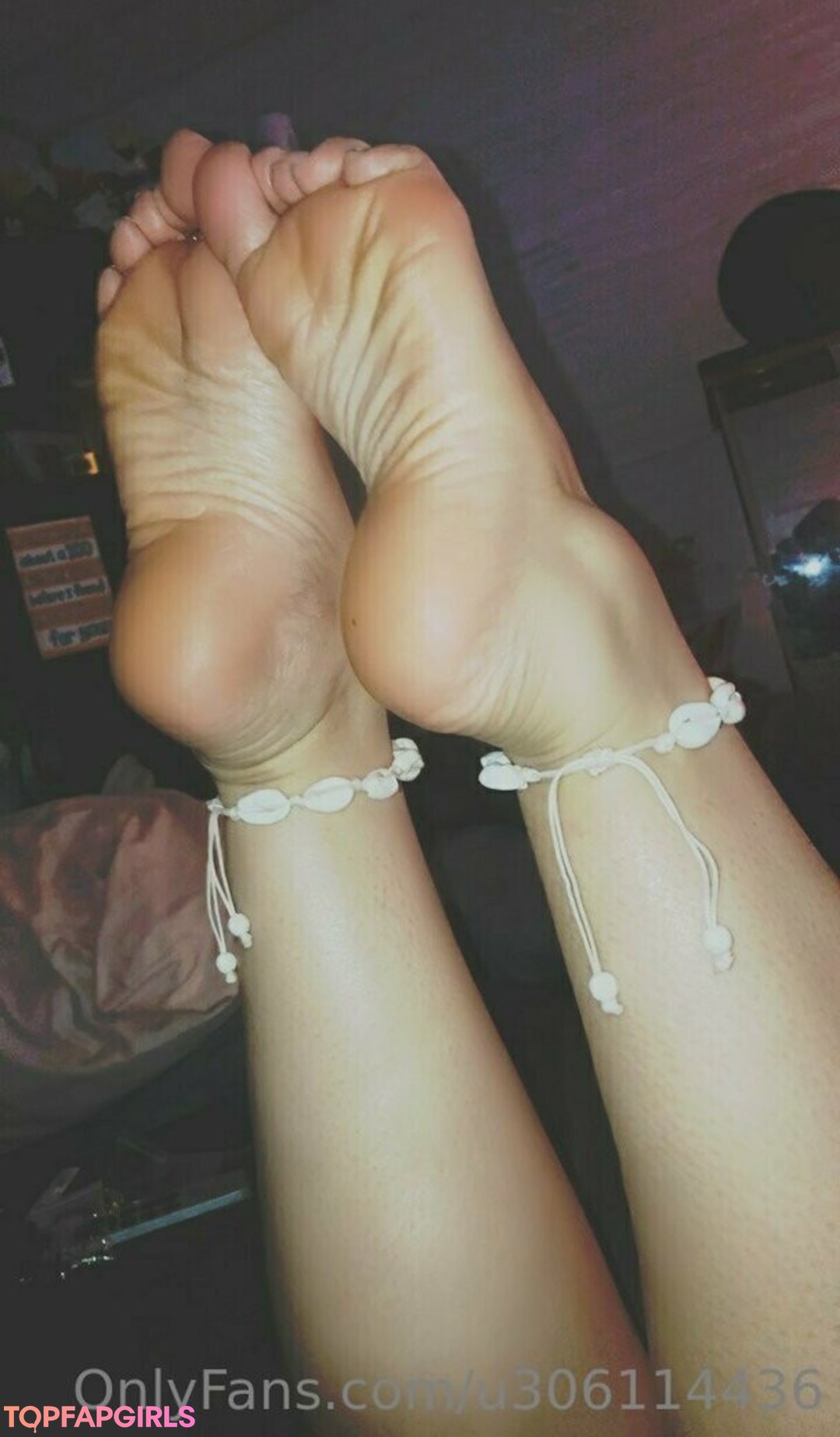 Foto desnuda filtrada de OnlyFans de Lilpikaachu #1 Foto desnuda filtrada de OnlyFans de Lilpikaachu #1