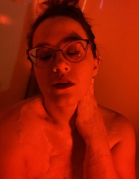 Foto desnuda filtrada de OnlyFans de Mossyoak235