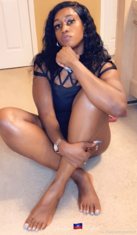 Haitian_babefeet
