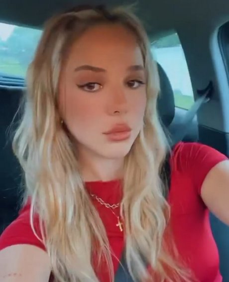 Mia_phillipson