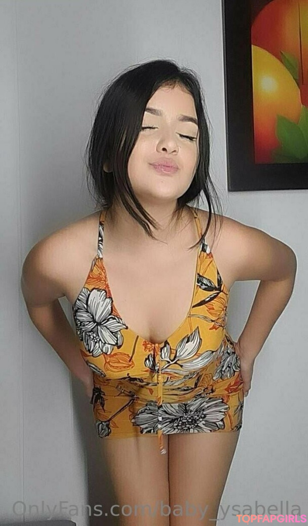 Foto desnuda filtrada de OnlyFans de Babyysabella #3 Foto desnuda filtrada de OnlyFans de Babyysabella #3