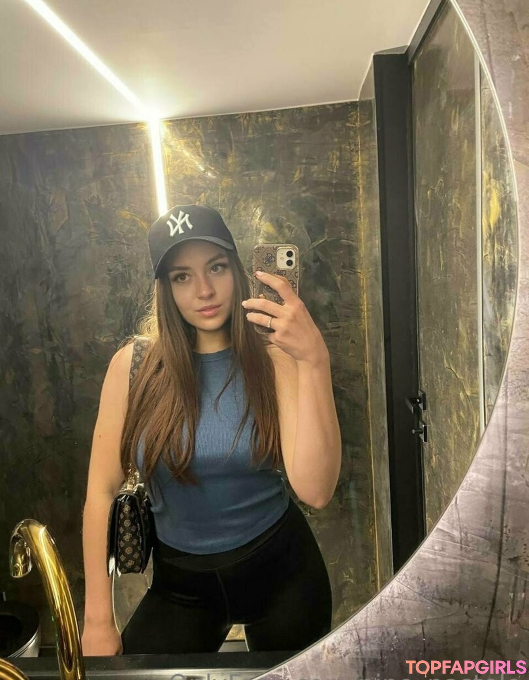 Foto desnuda filtrada de OnlyFans de Ninopastelo #28 Foto desnuda filtrada de OnlyFans de Ninopastelo #28