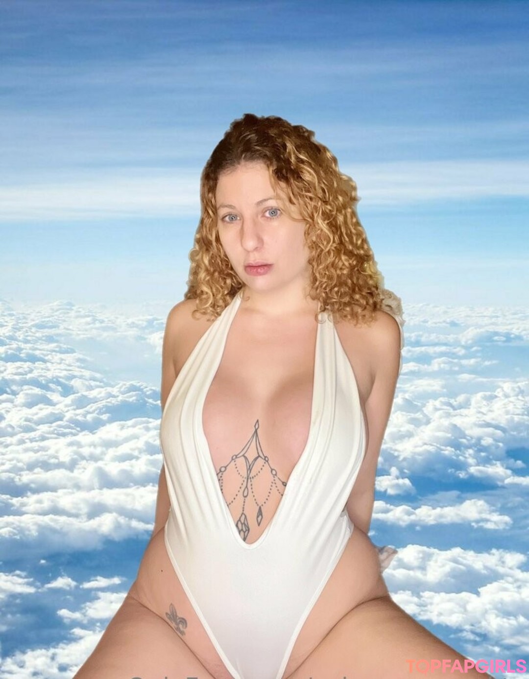 Foto desnuda filtrada de OnlyFans de Spicenovageektv #106 Foto desnuda filtrada de OnlyFans de Spicenovageektv #106