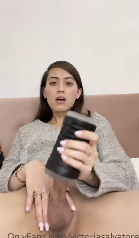 Foto desnuda filtrada de OnlyFans de Victoria Salvatore