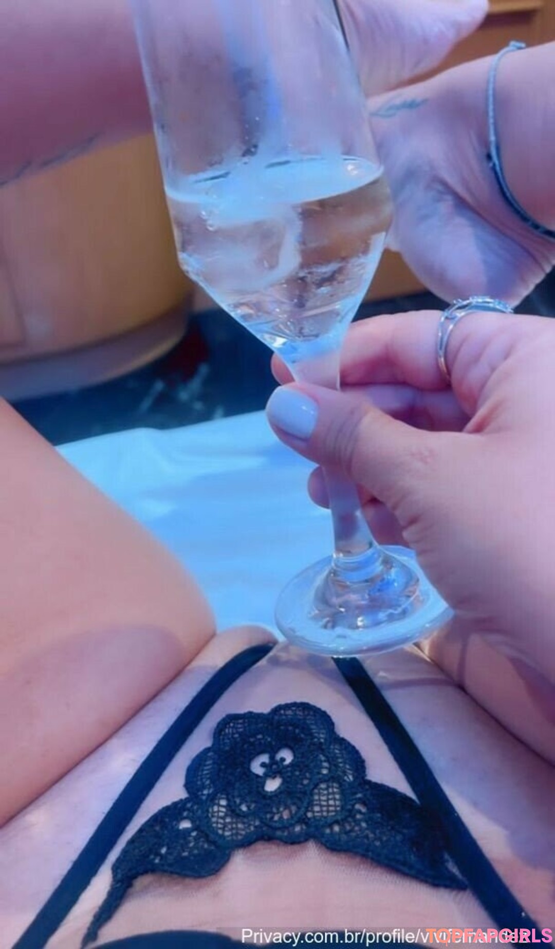 Foto desnuda filtrada de OnlyFans de Vivi Fernandez #456 Foto desnuda filtrada de OnlyFans de Vivi Fernandez #456